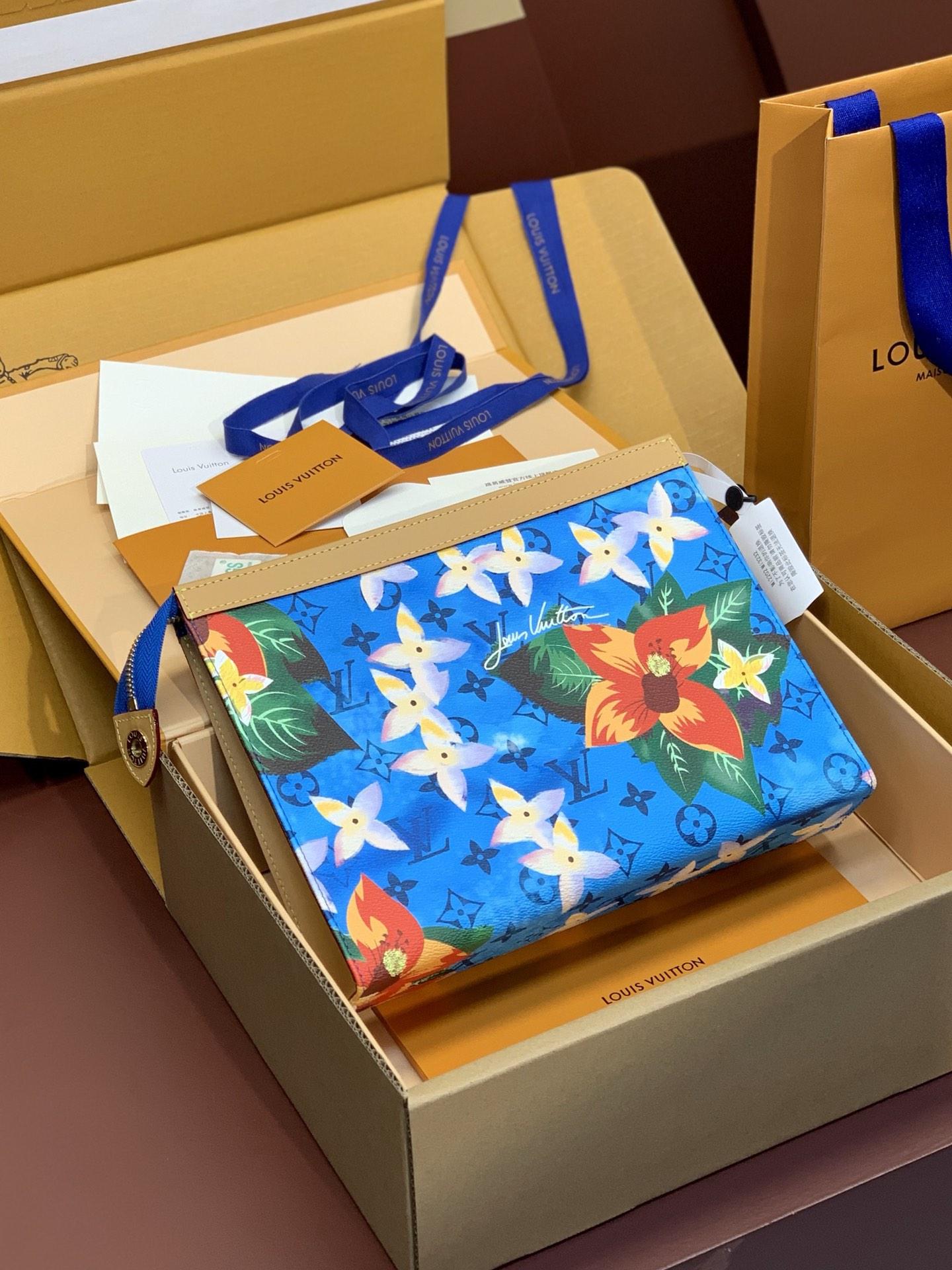 M41696 / Virgil Abloh Pochette Voyage