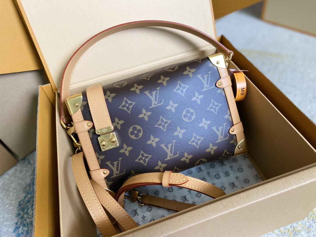 Nicolas Ghesquière - M46358