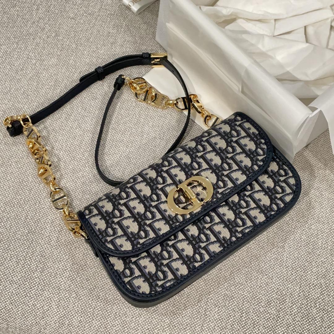 30 Montaigne Avenue Bag