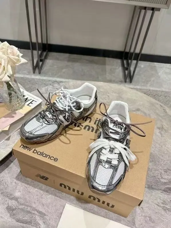 Giày Miumiu