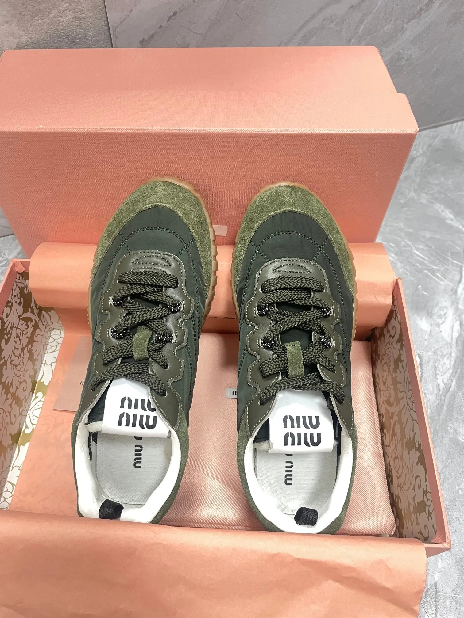 Giày Miumiu
