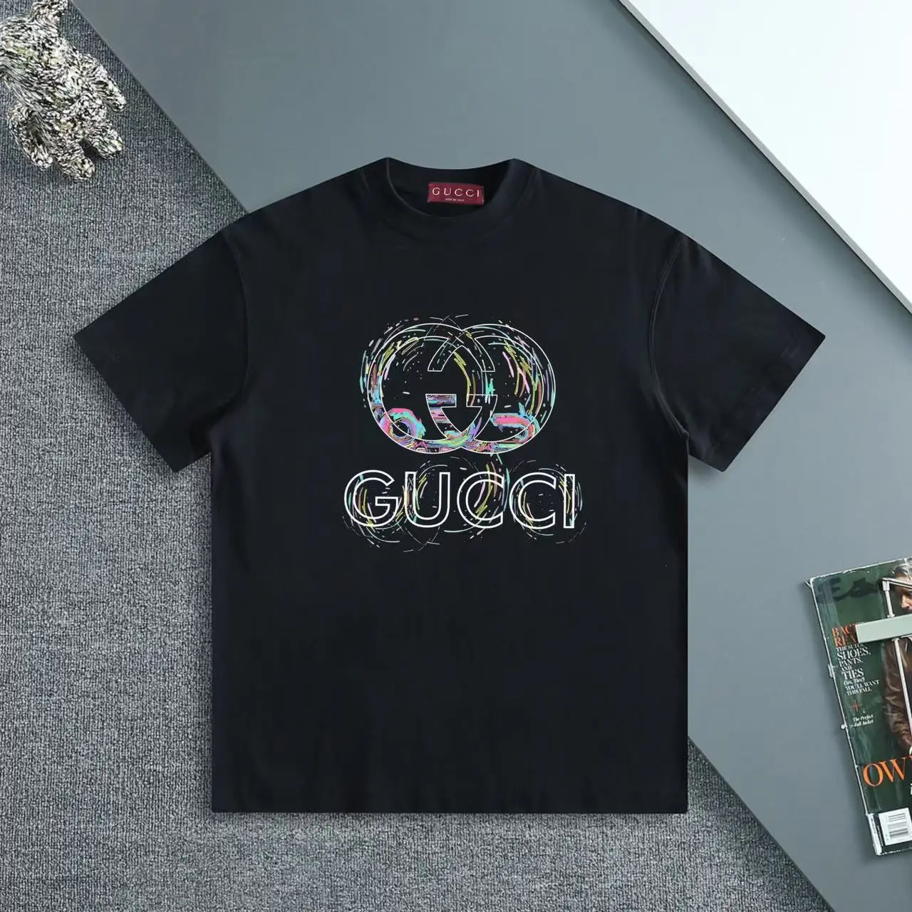 Phông Gucci