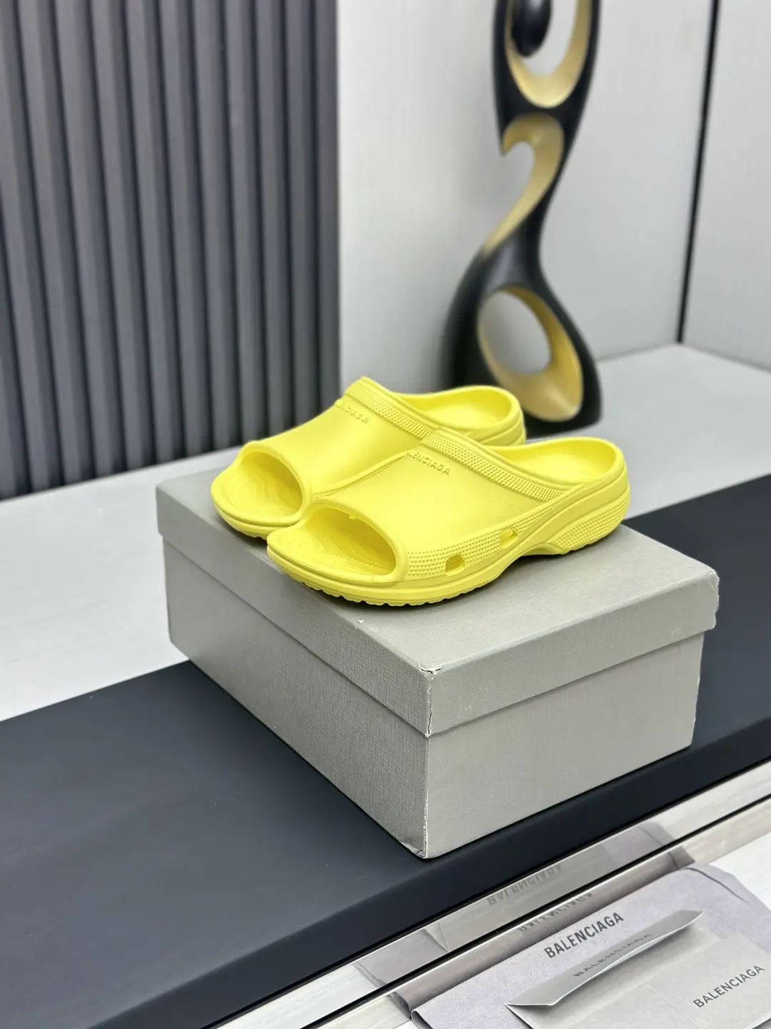 Dép Balenciaga