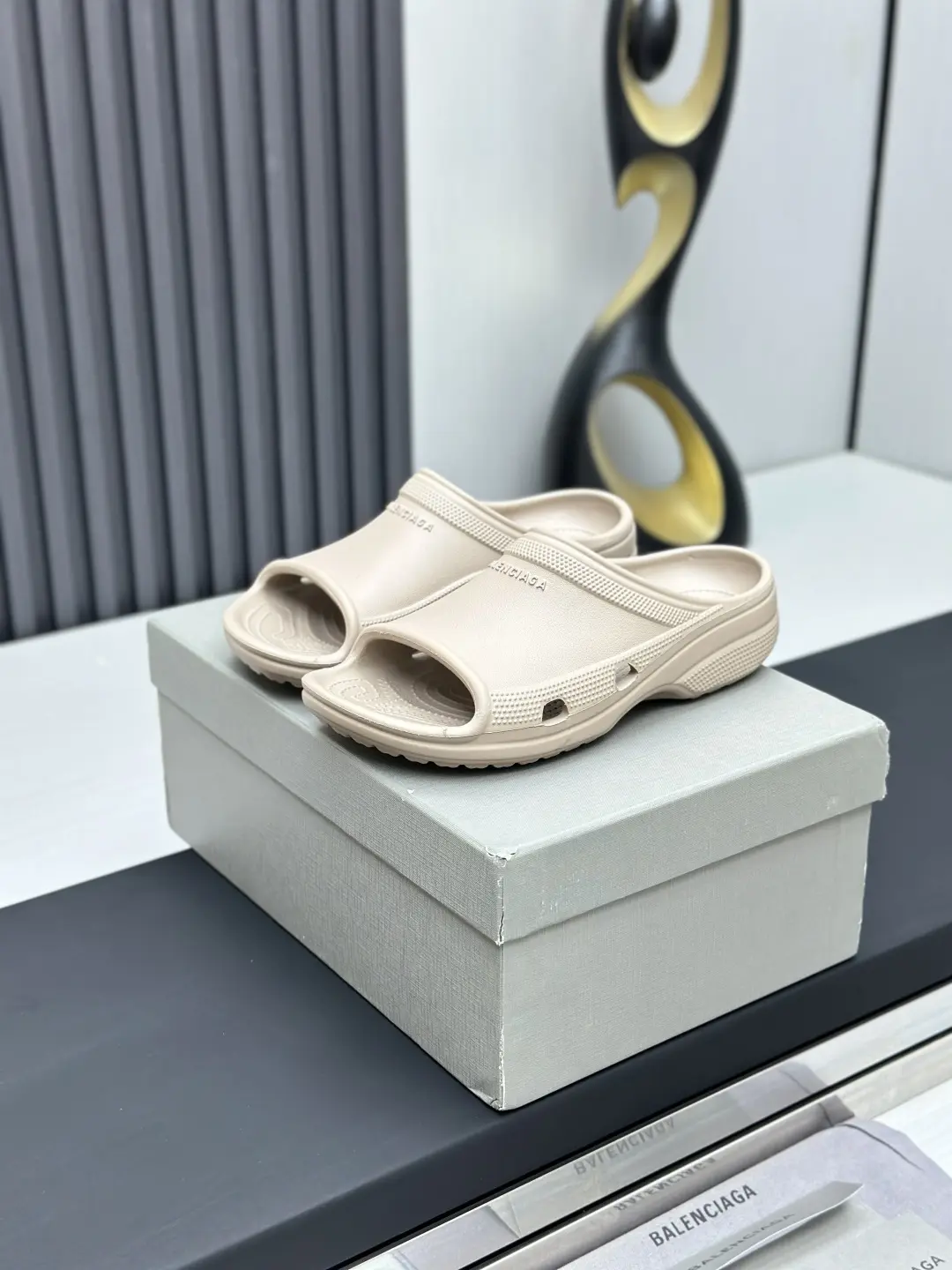 Dép Balenciaga