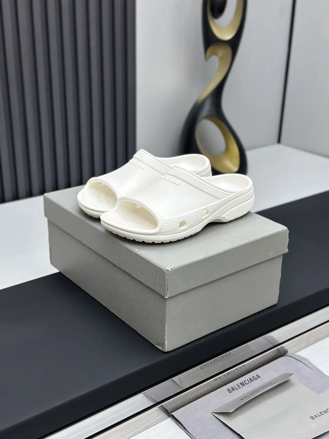 Dép Balenciaga