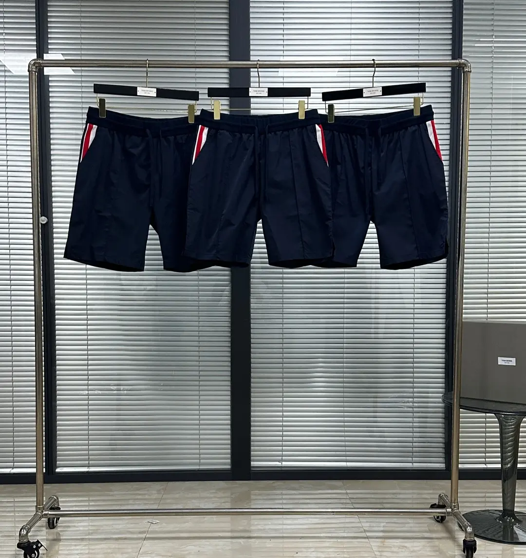 Quần Thom Browne