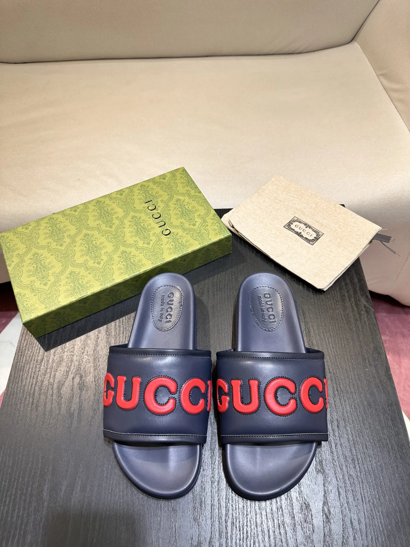 Dép Gucci