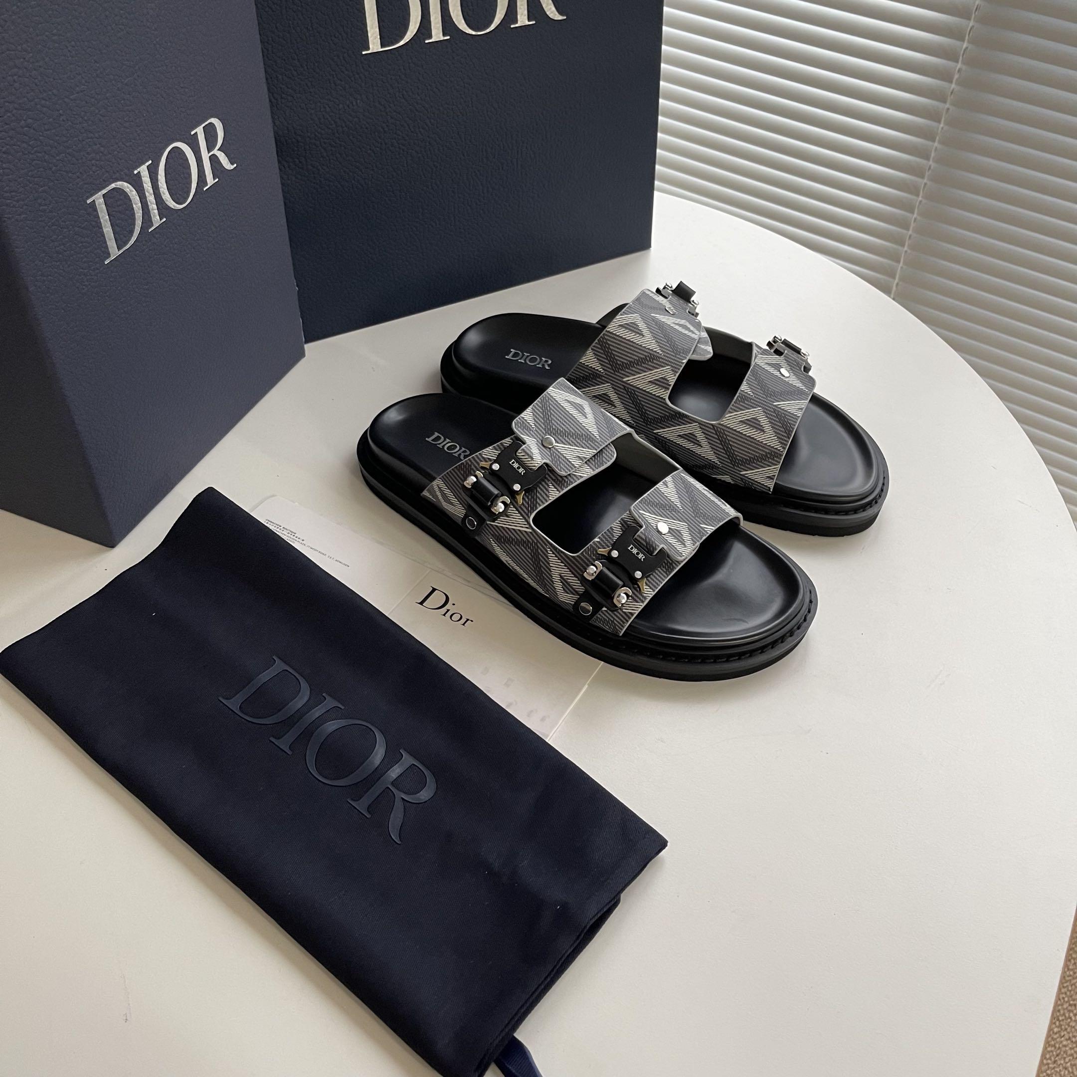 Sandal Dior