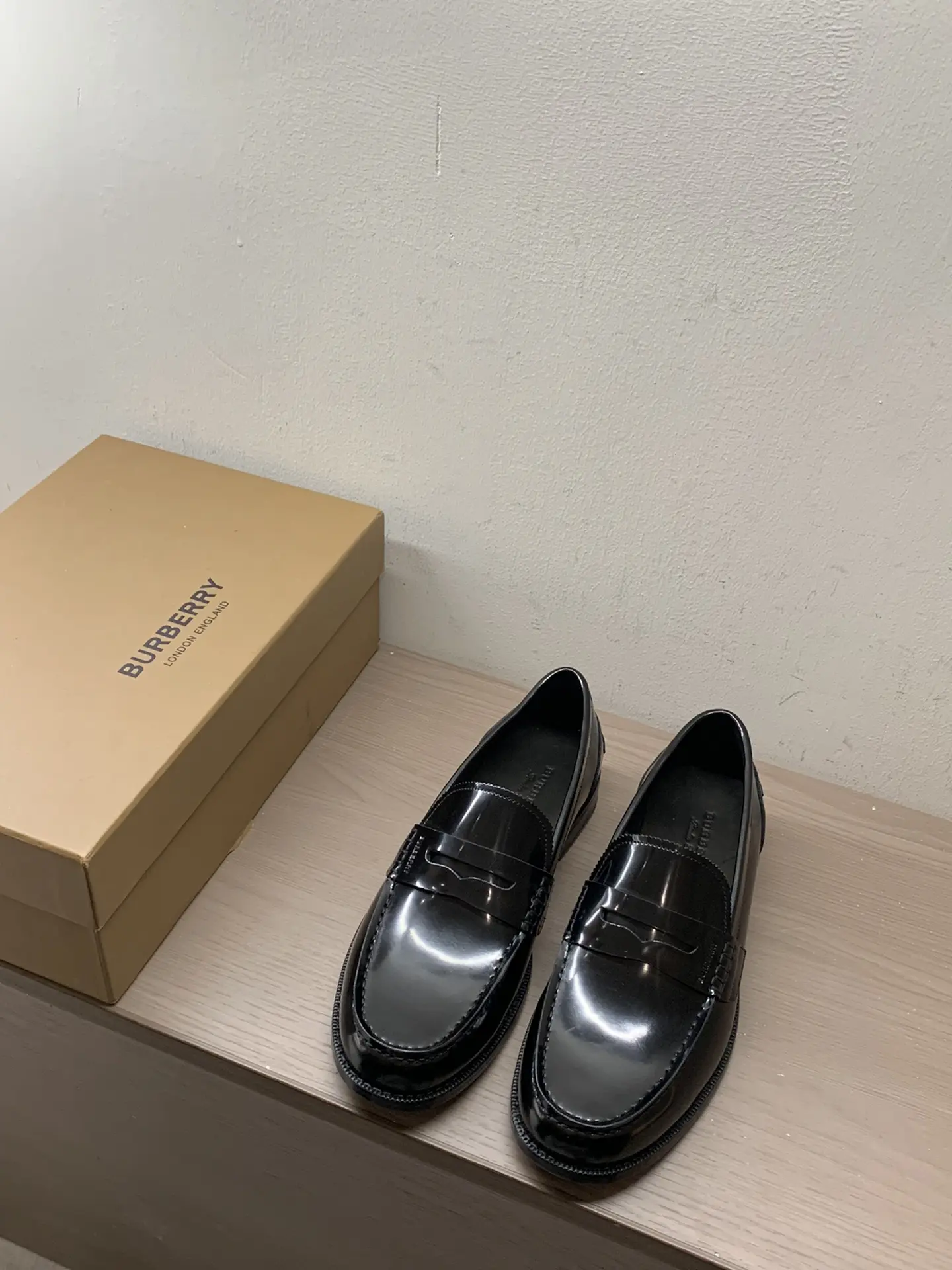 Giày Nam Burberry