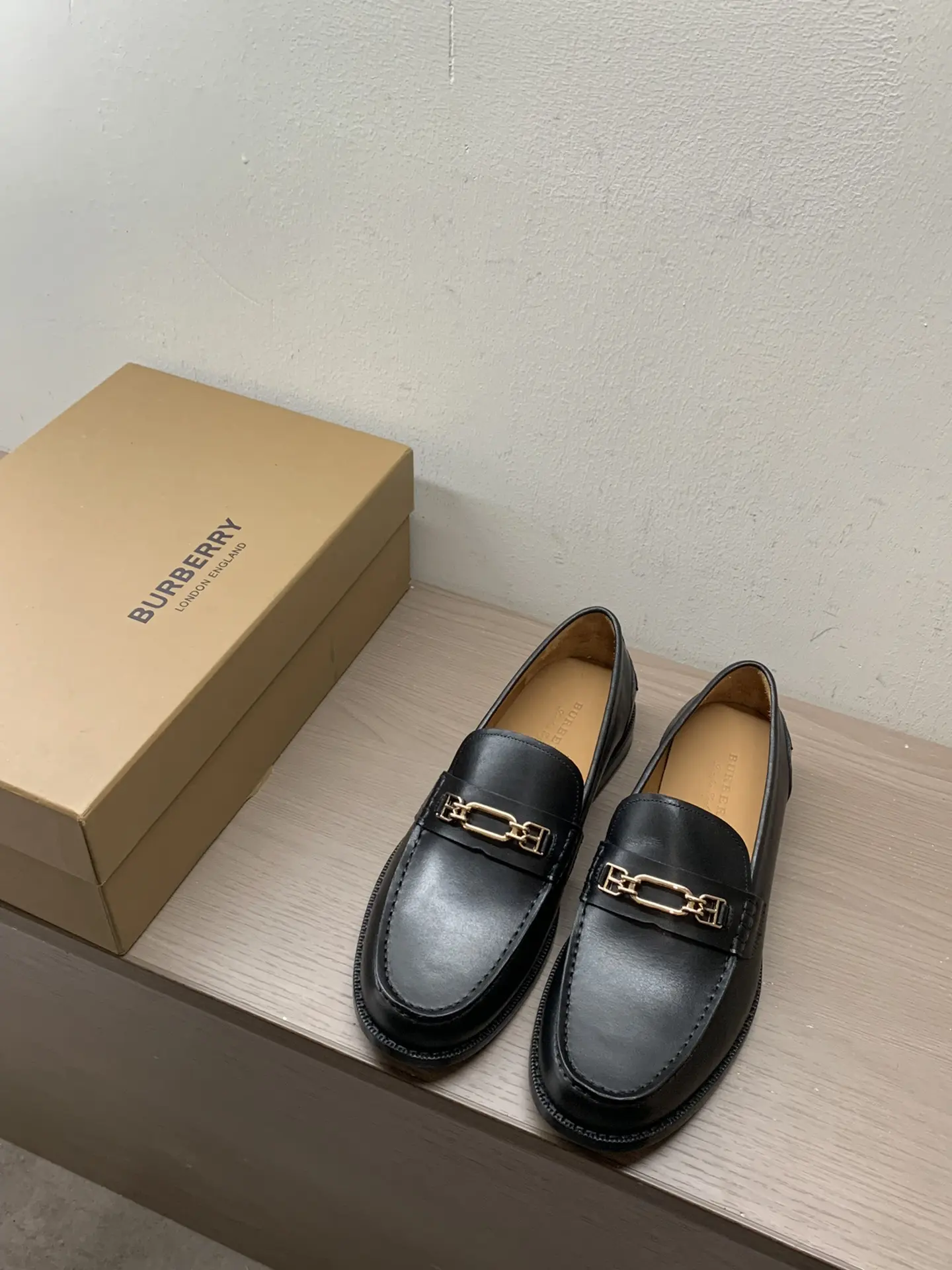 Giày Nam Burberry