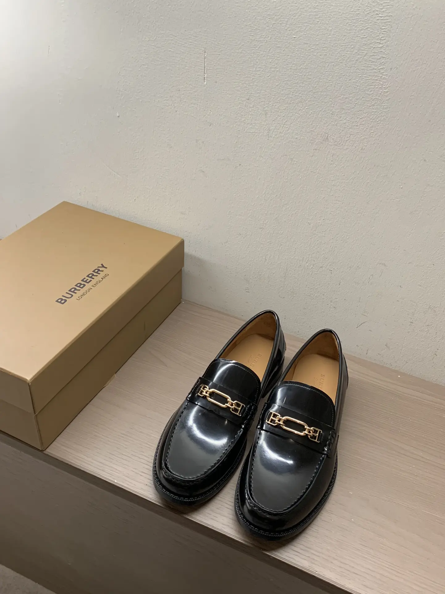 Giày Nam Burberry