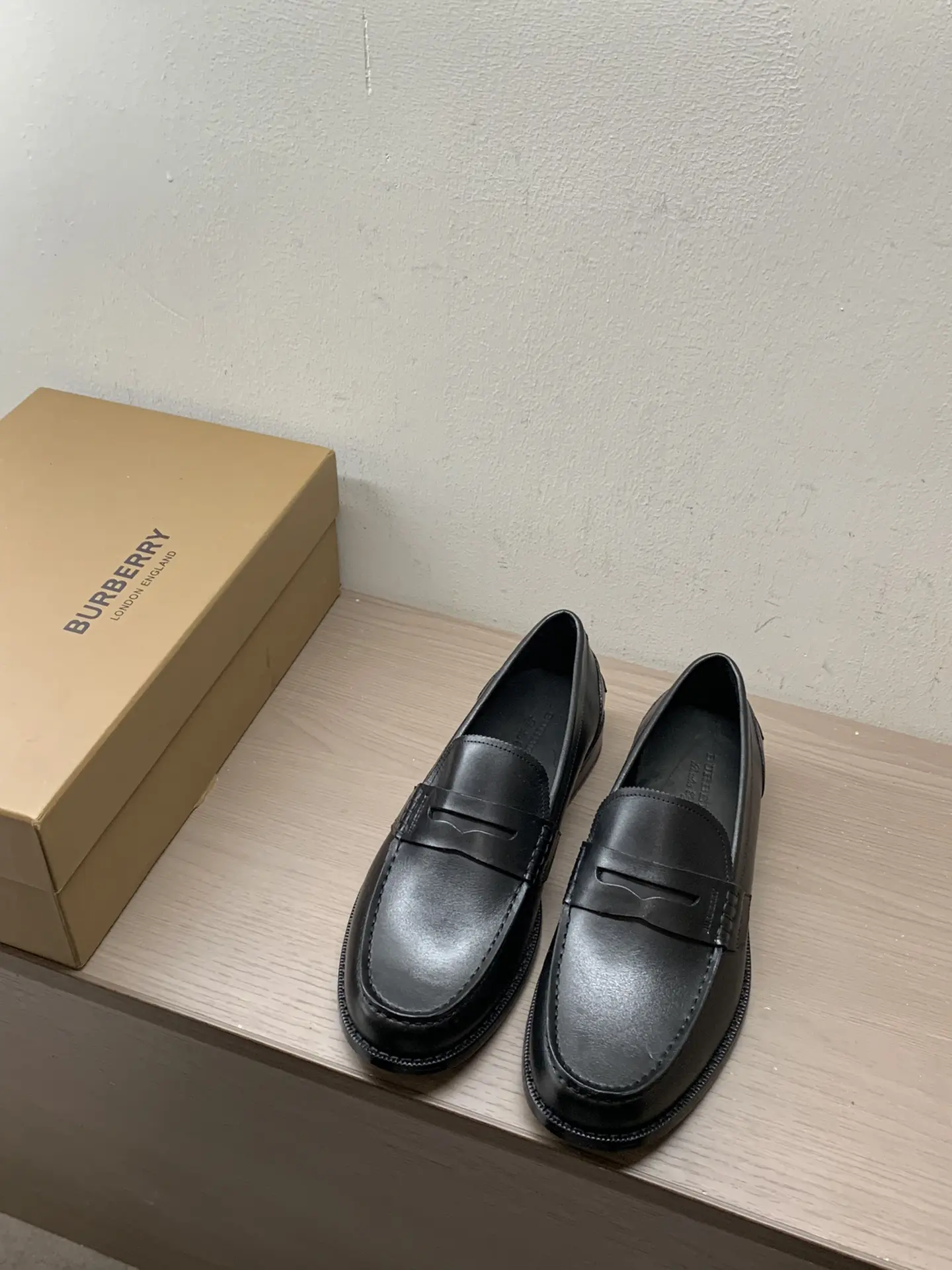Giày Nam Burberry