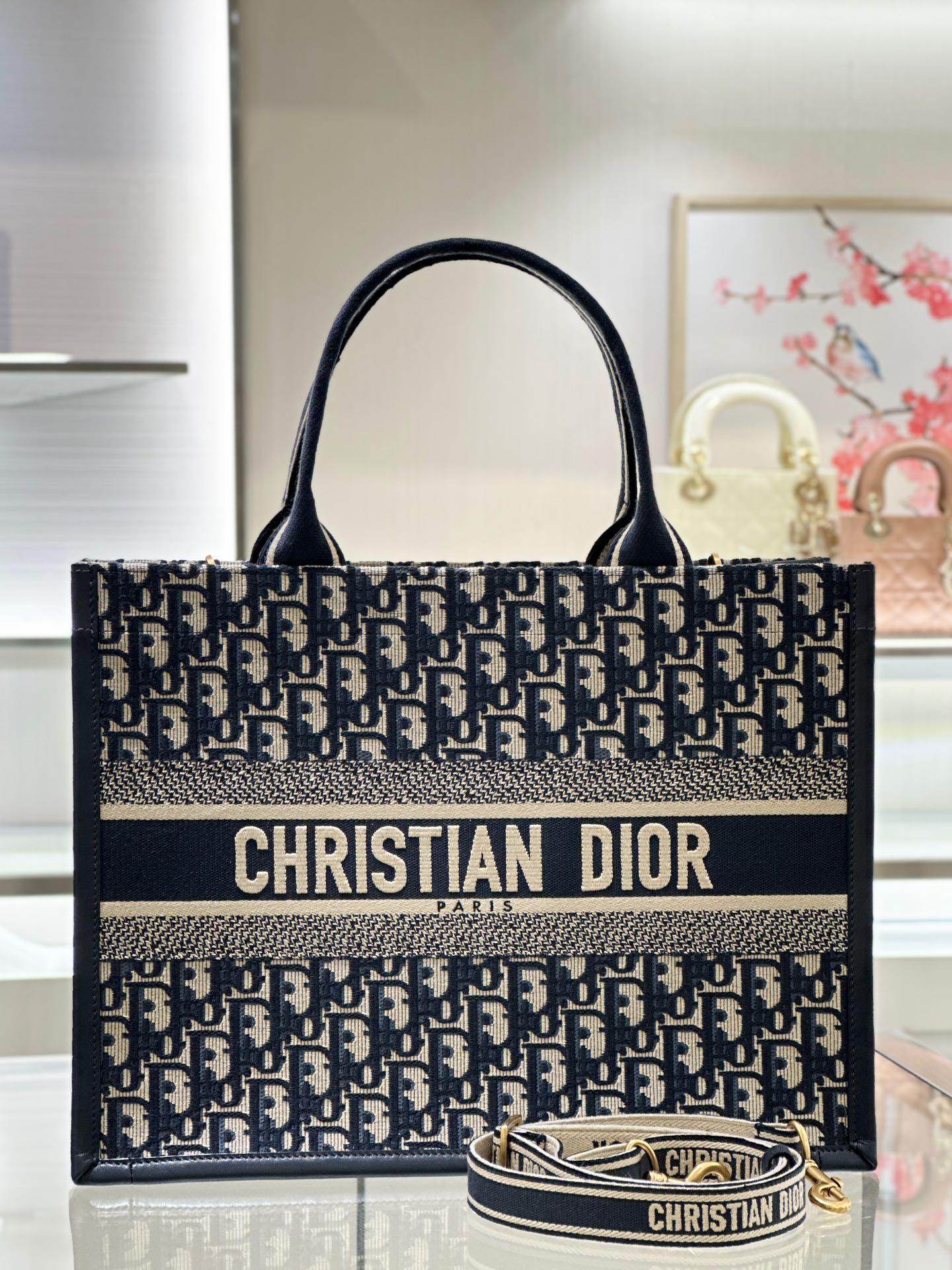 Book Tote