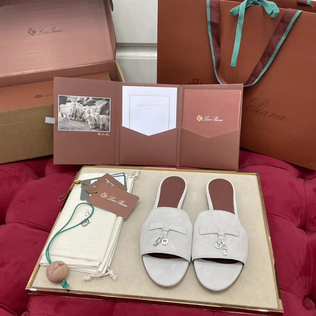 Dép Nữ Loro Piana