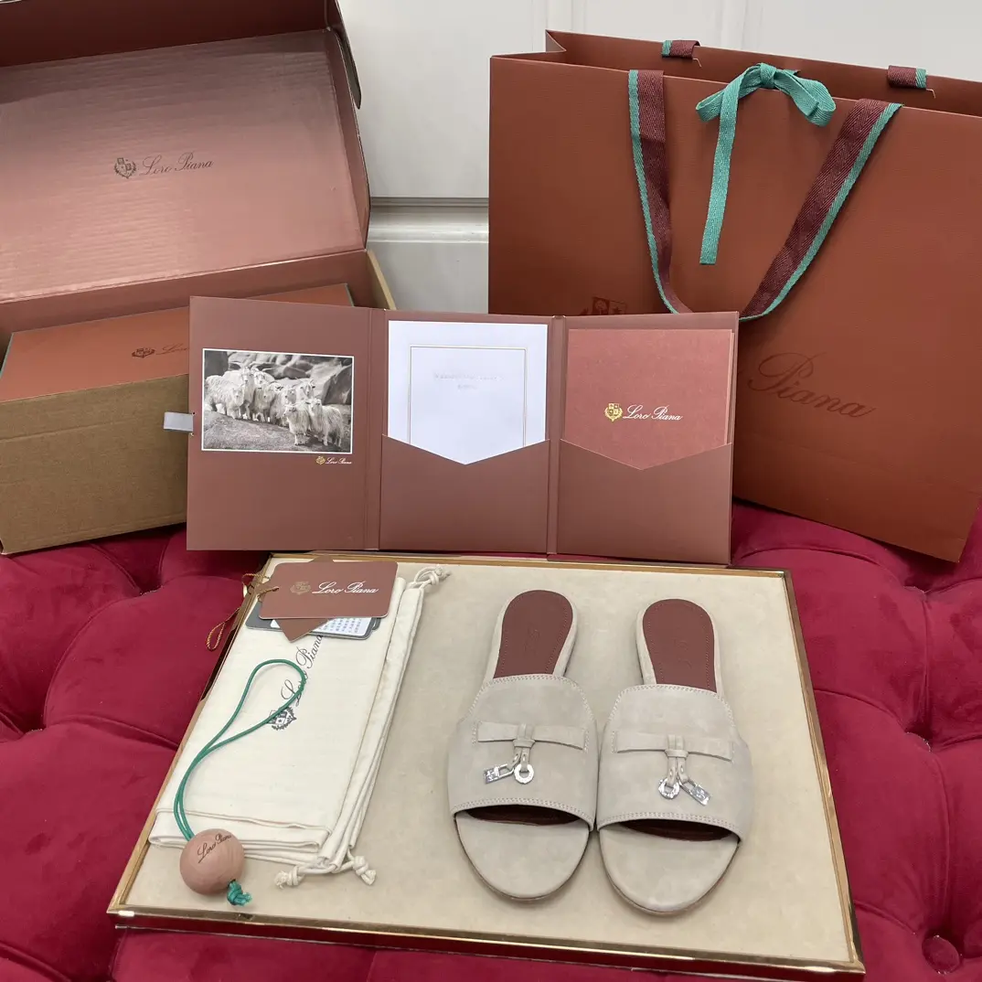 Dép Nữ Loro Piana