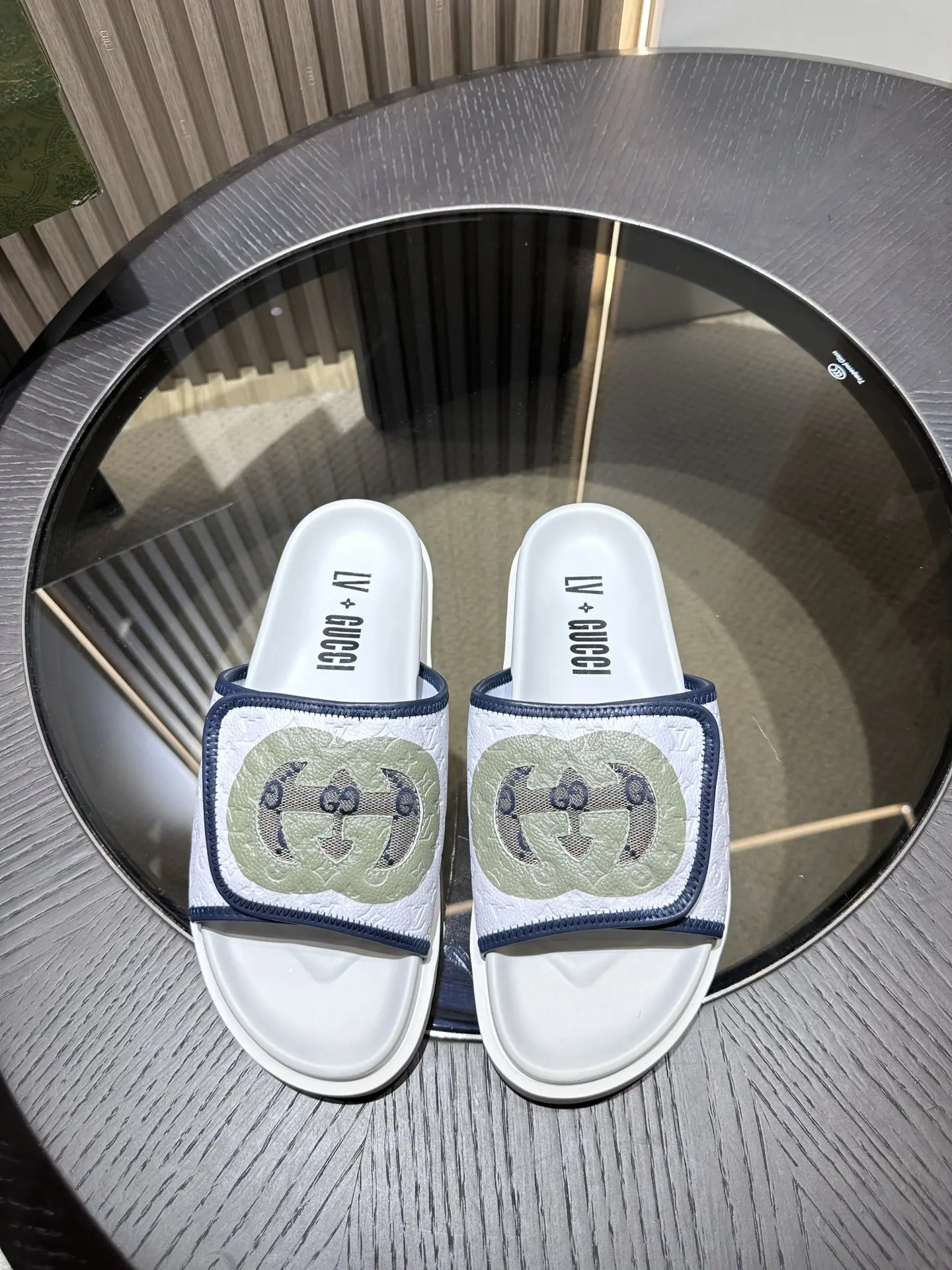 Dép Gucci