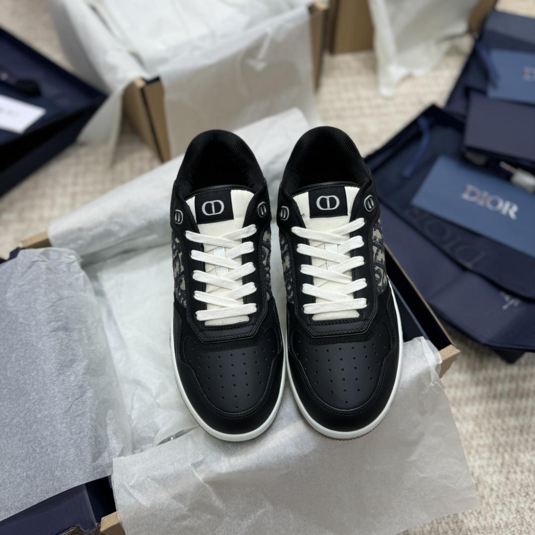 Giày Dior