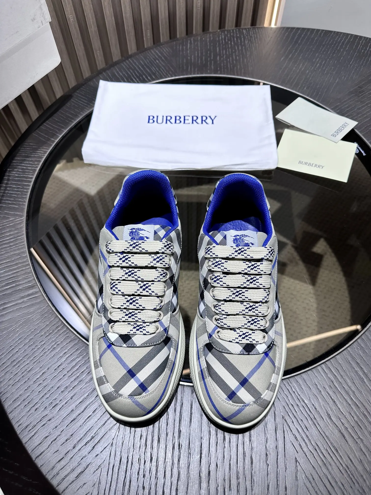 Giày Nam Burberry