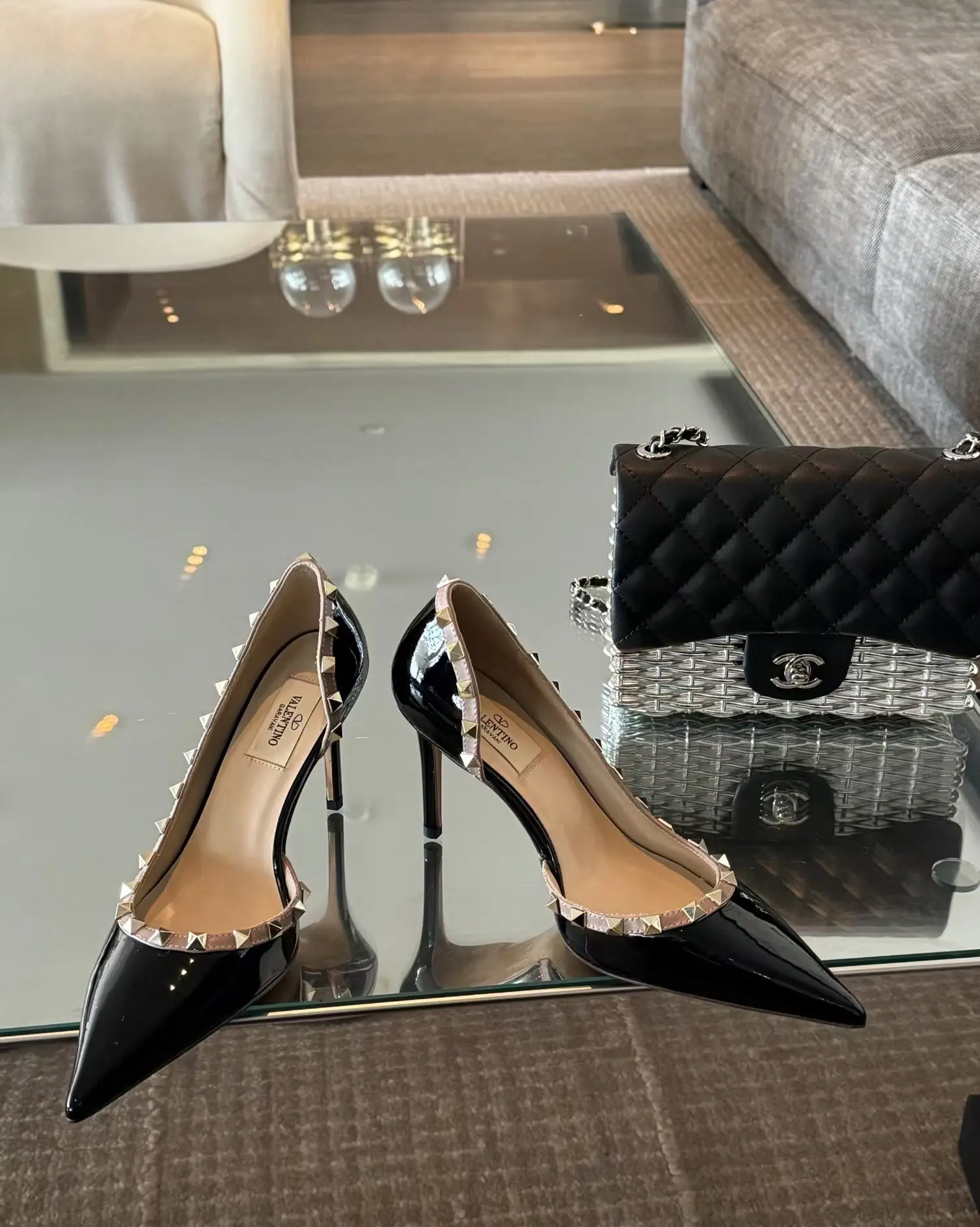 Dép Nữ Valentino