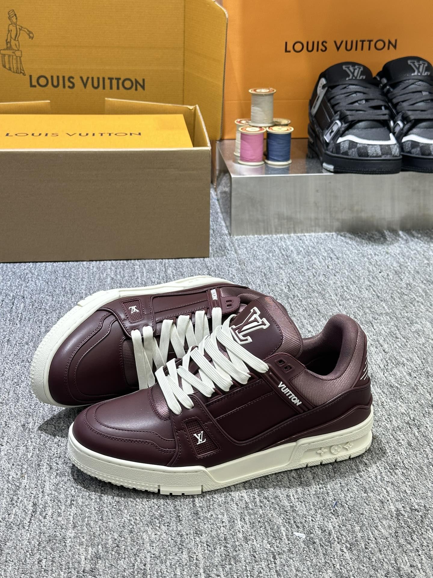 Giày LV Trainer