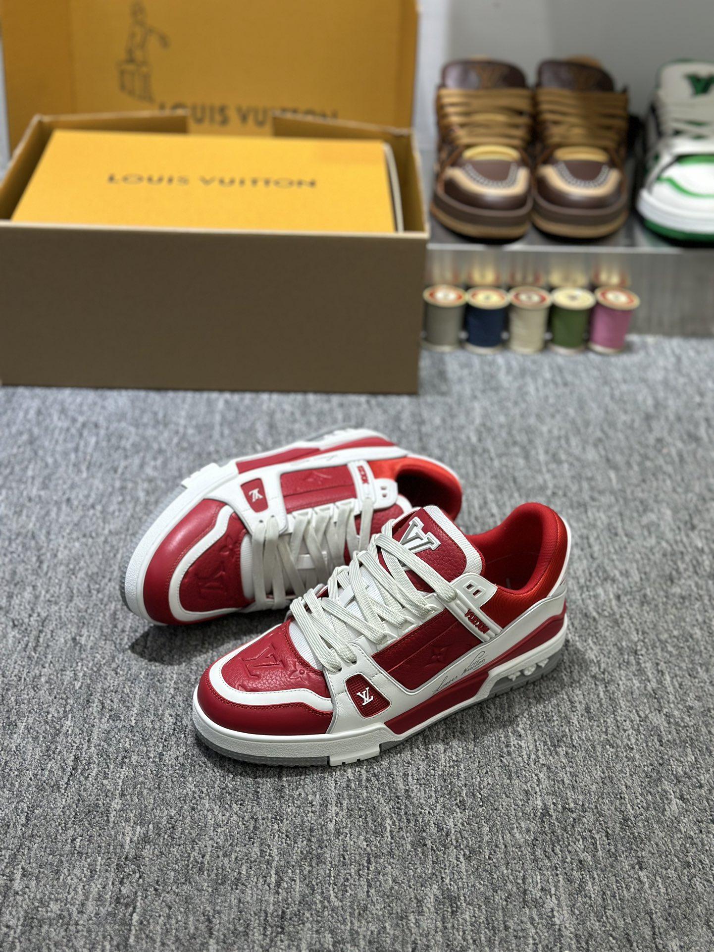 Giày LV Trainer