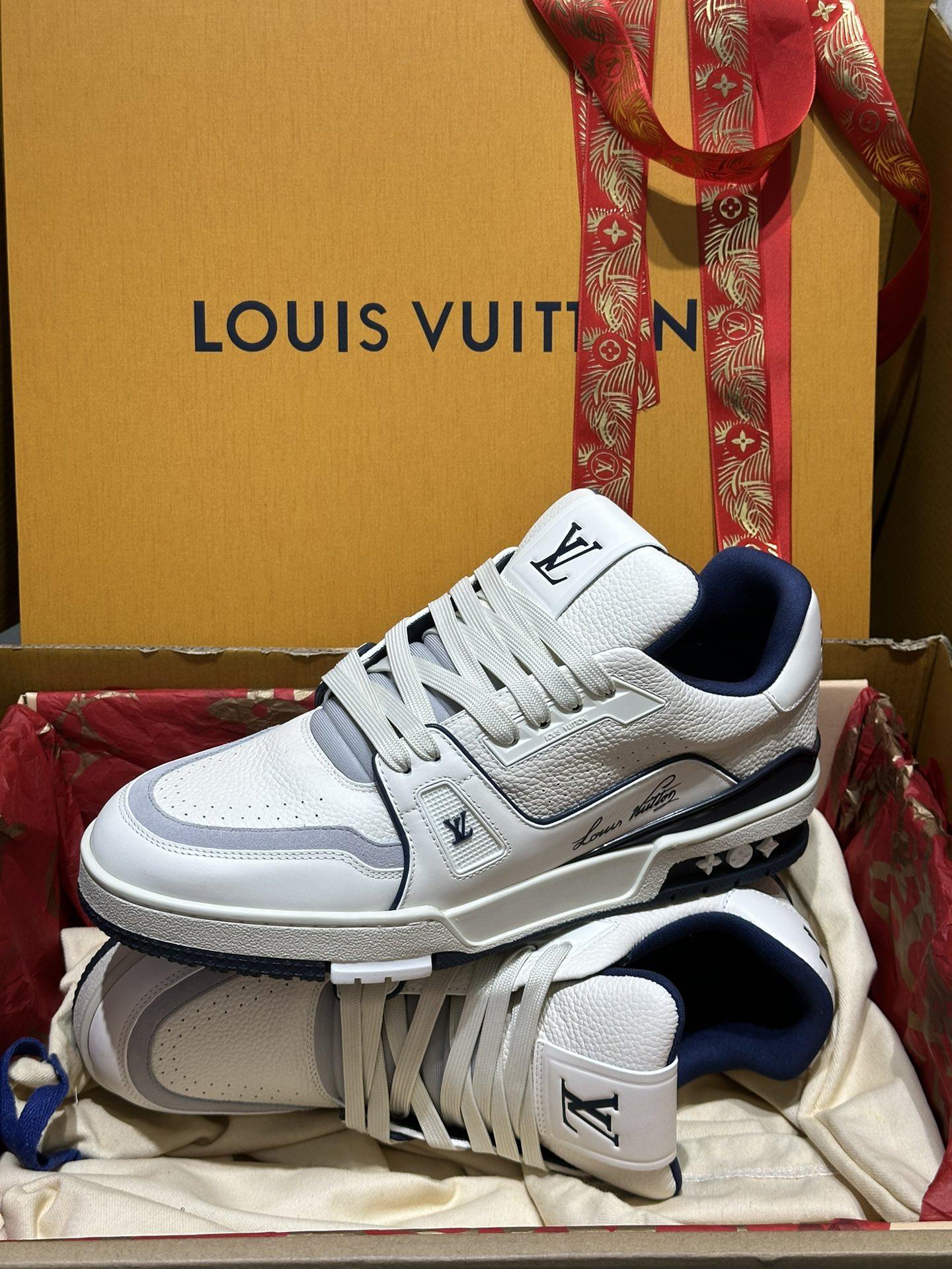 Giày LV Trainer