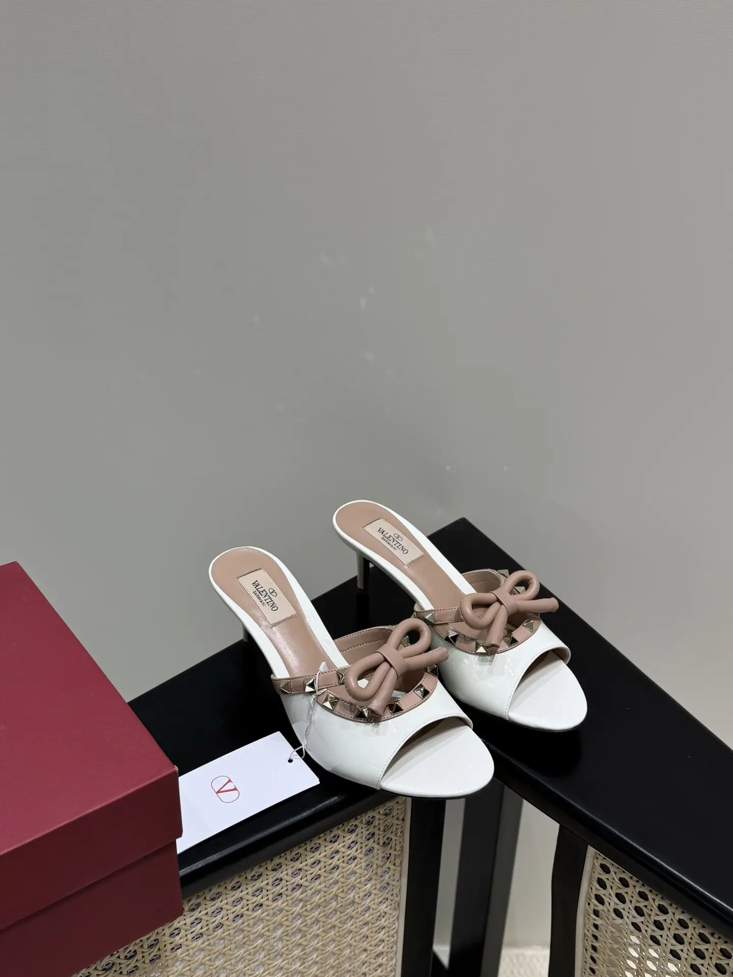 Giày Nữ Valentino