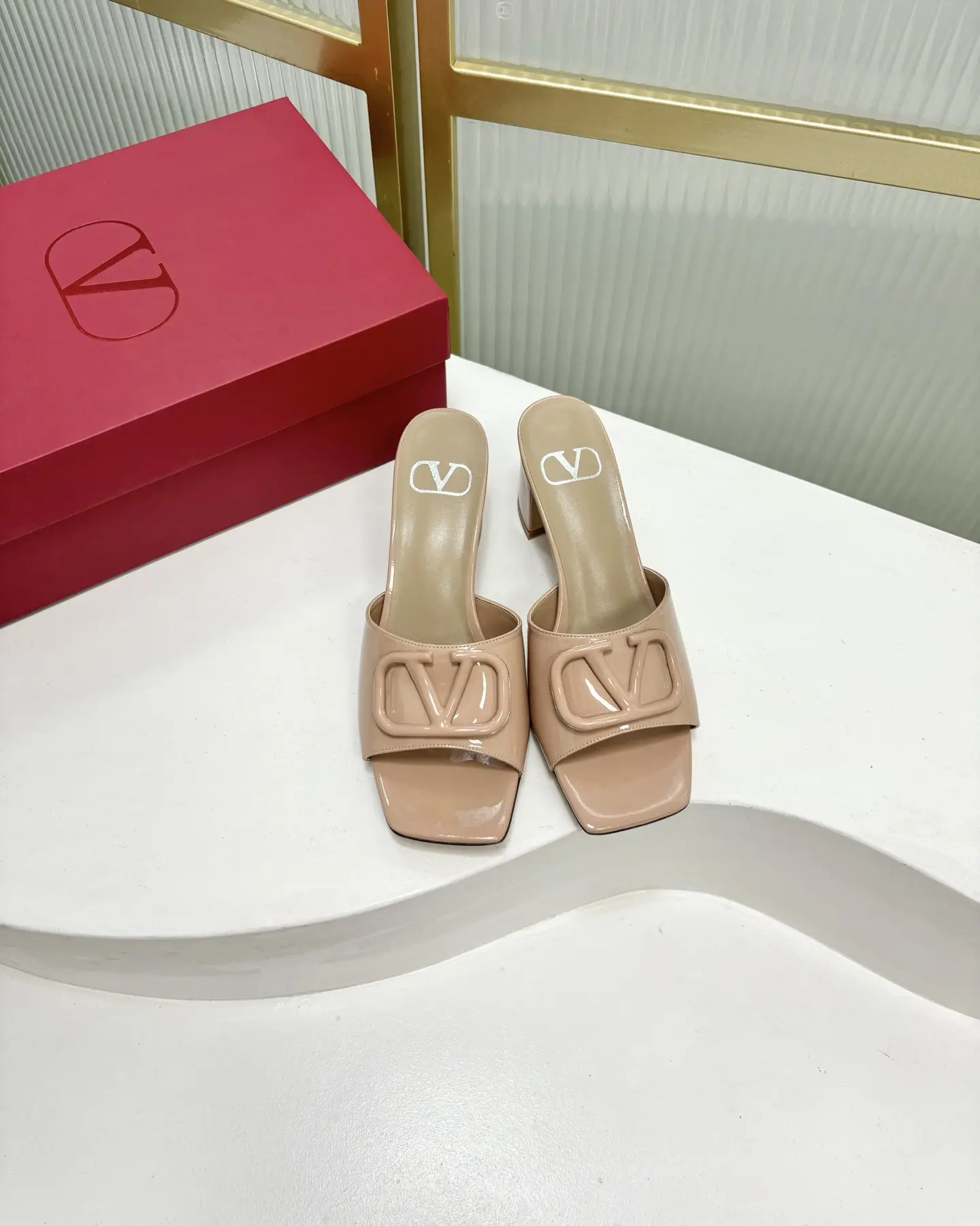 Dép Nữ Valentino