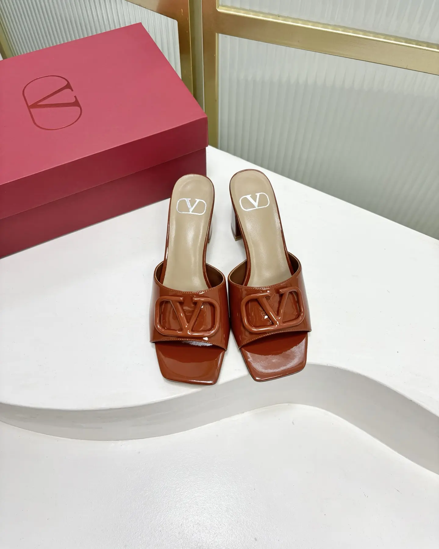 Dép Nữ Valentino
