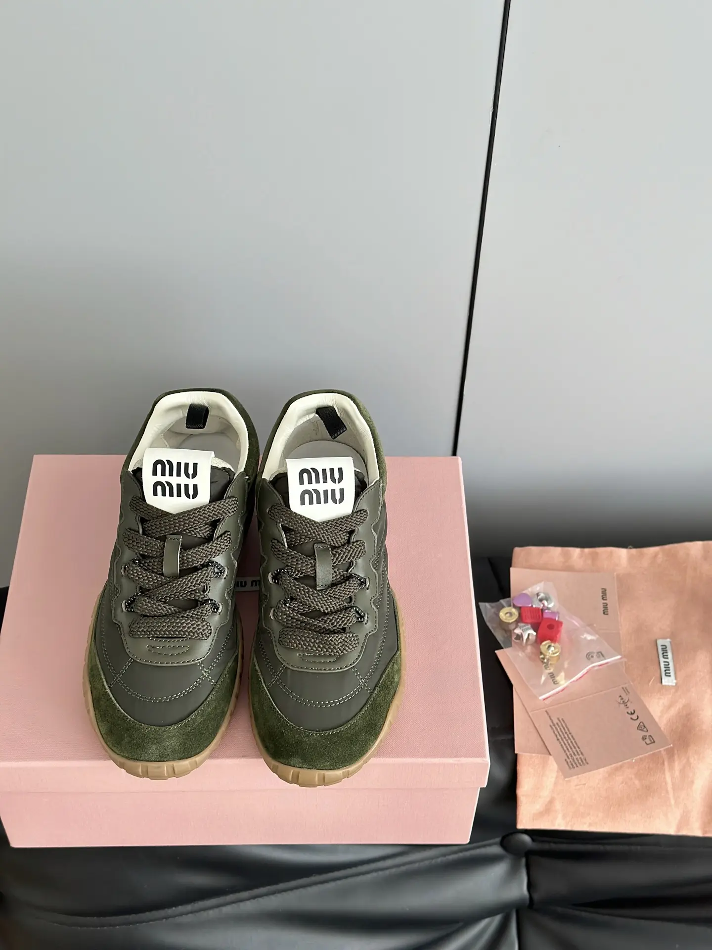 Giày Miumiu