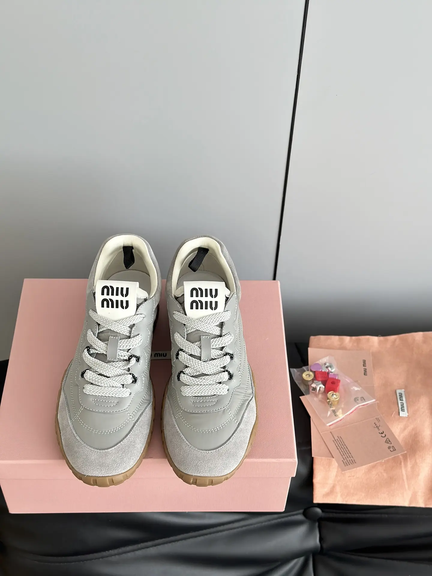 Giày Miumiu