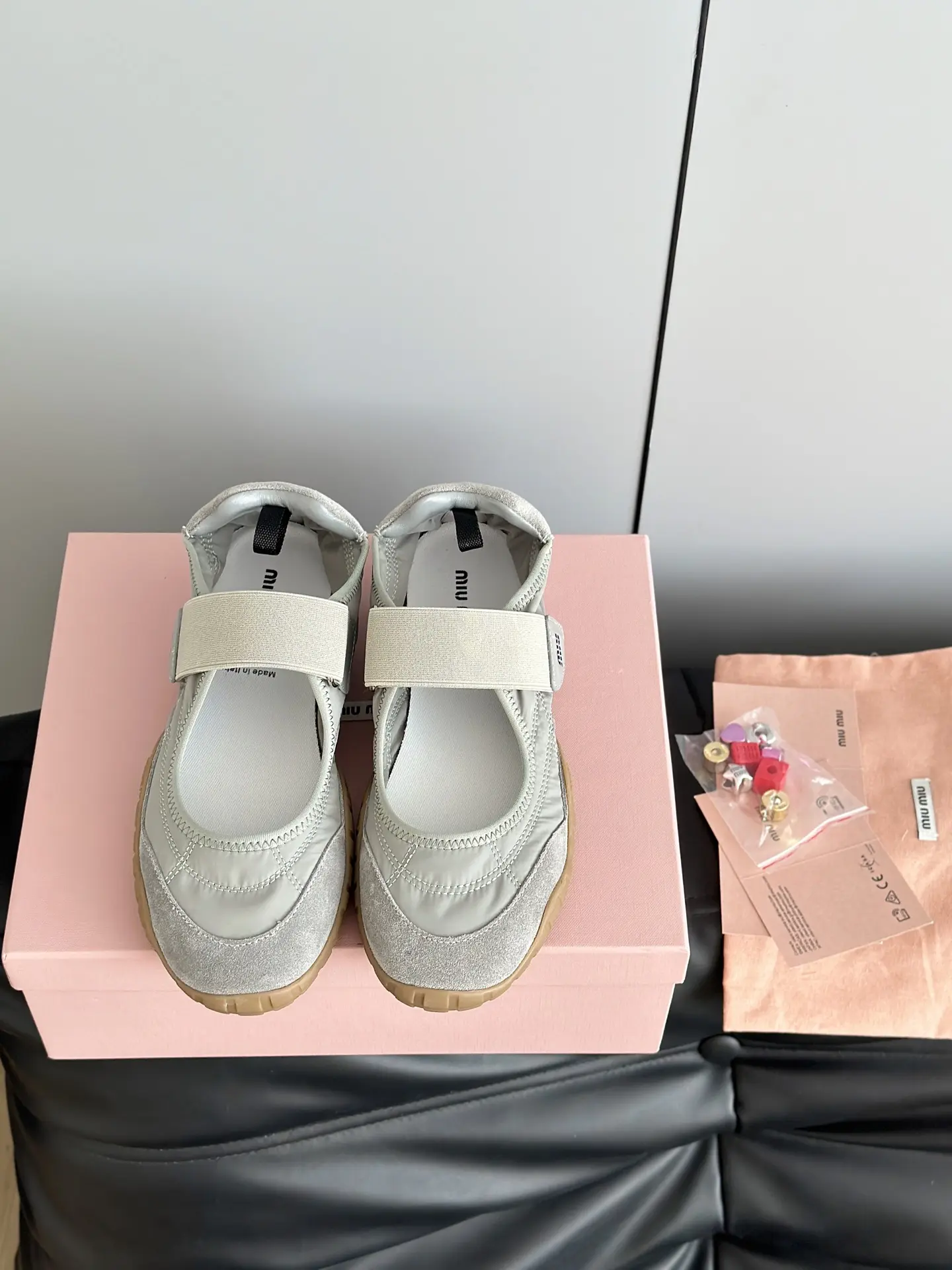 Giày Miumiu