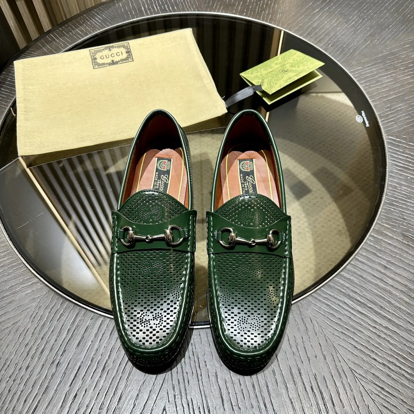 Giày Gucci