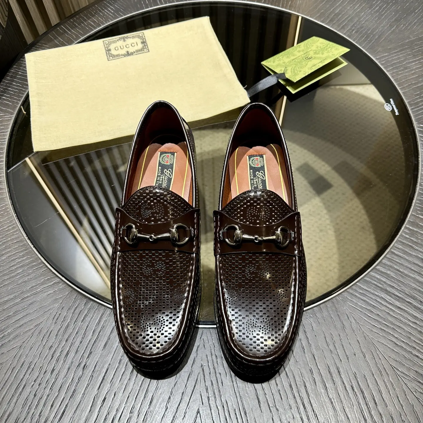 Giày Gucci