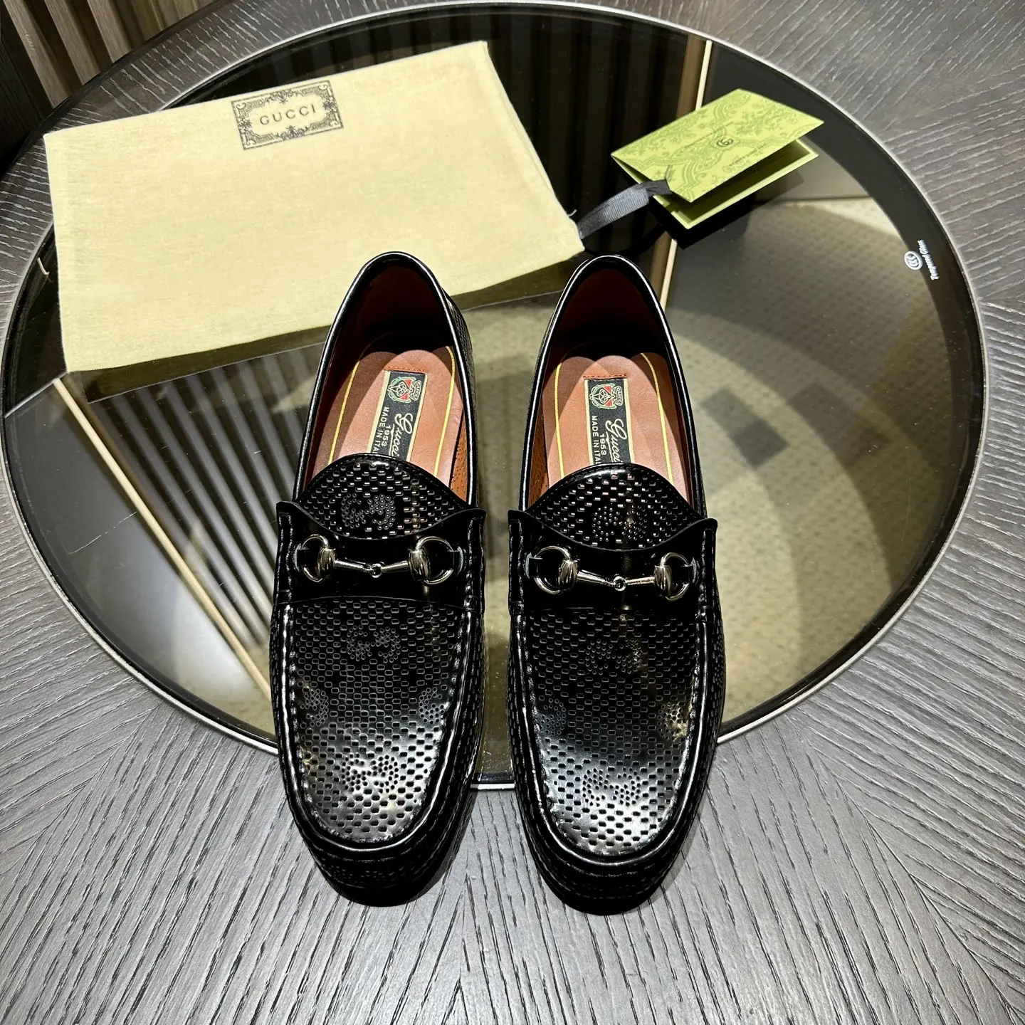 Giày Gucci