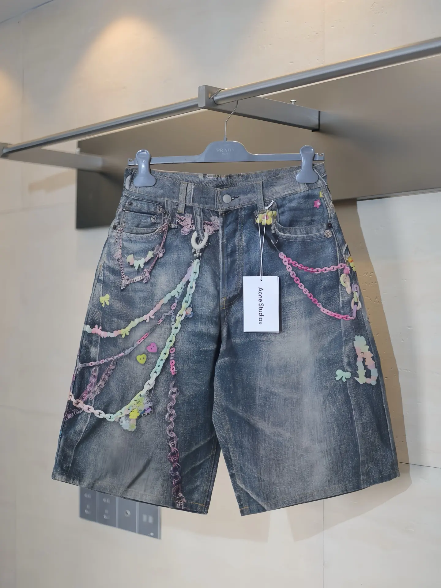 Quần Acne