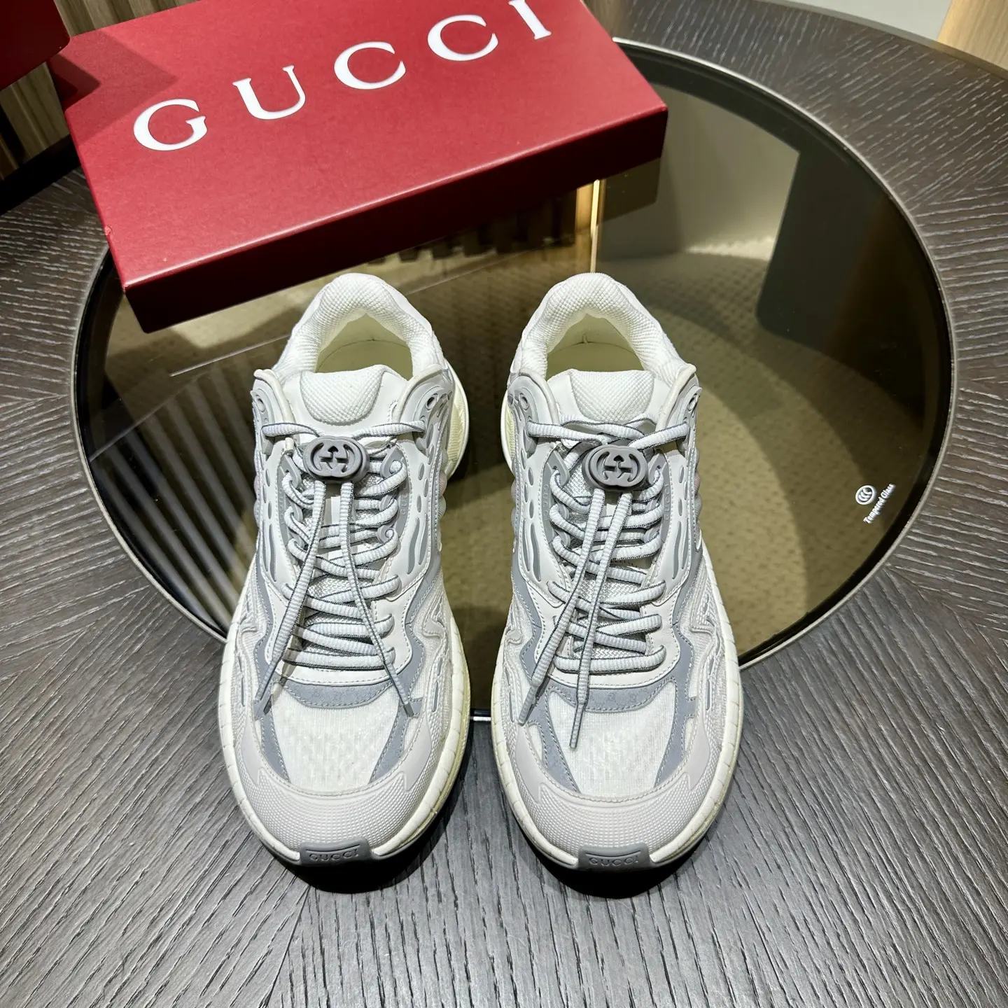 Giày Gucci