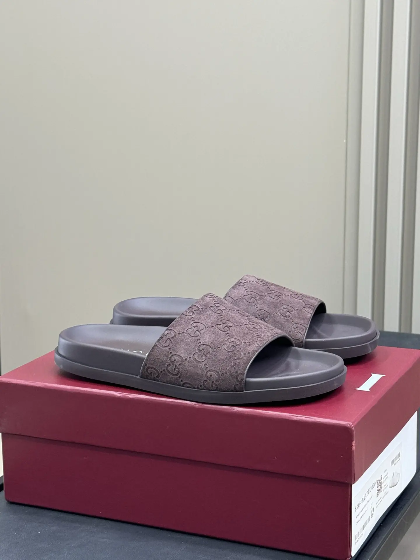 Dép Gucci