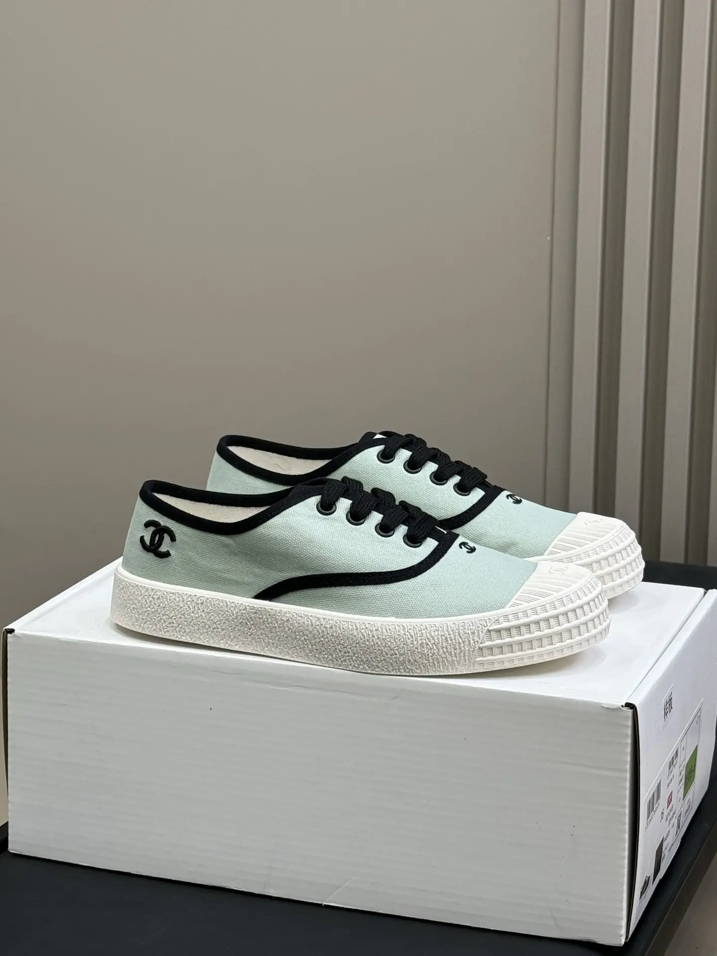 Giày Chanel
