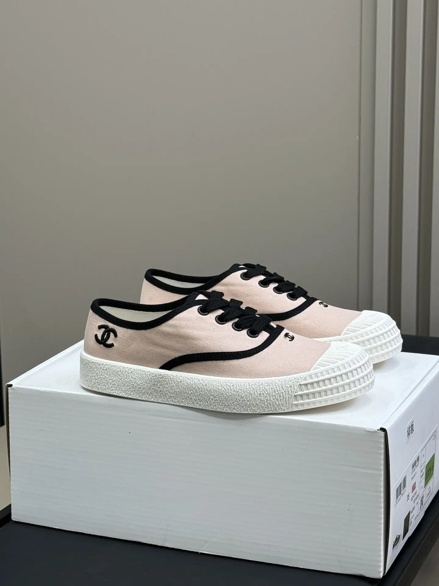 Giày Chanel