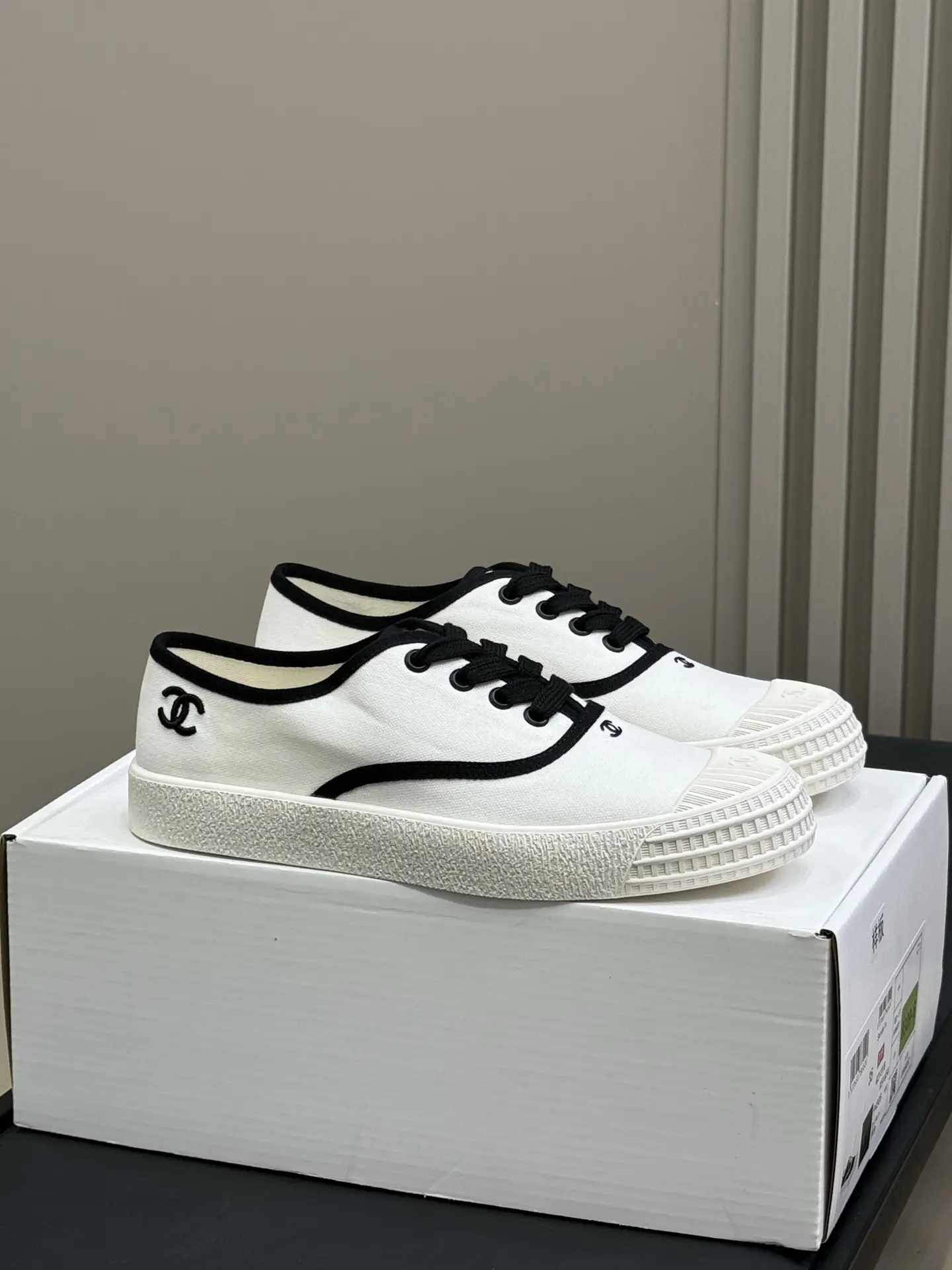 Giày Chanel
