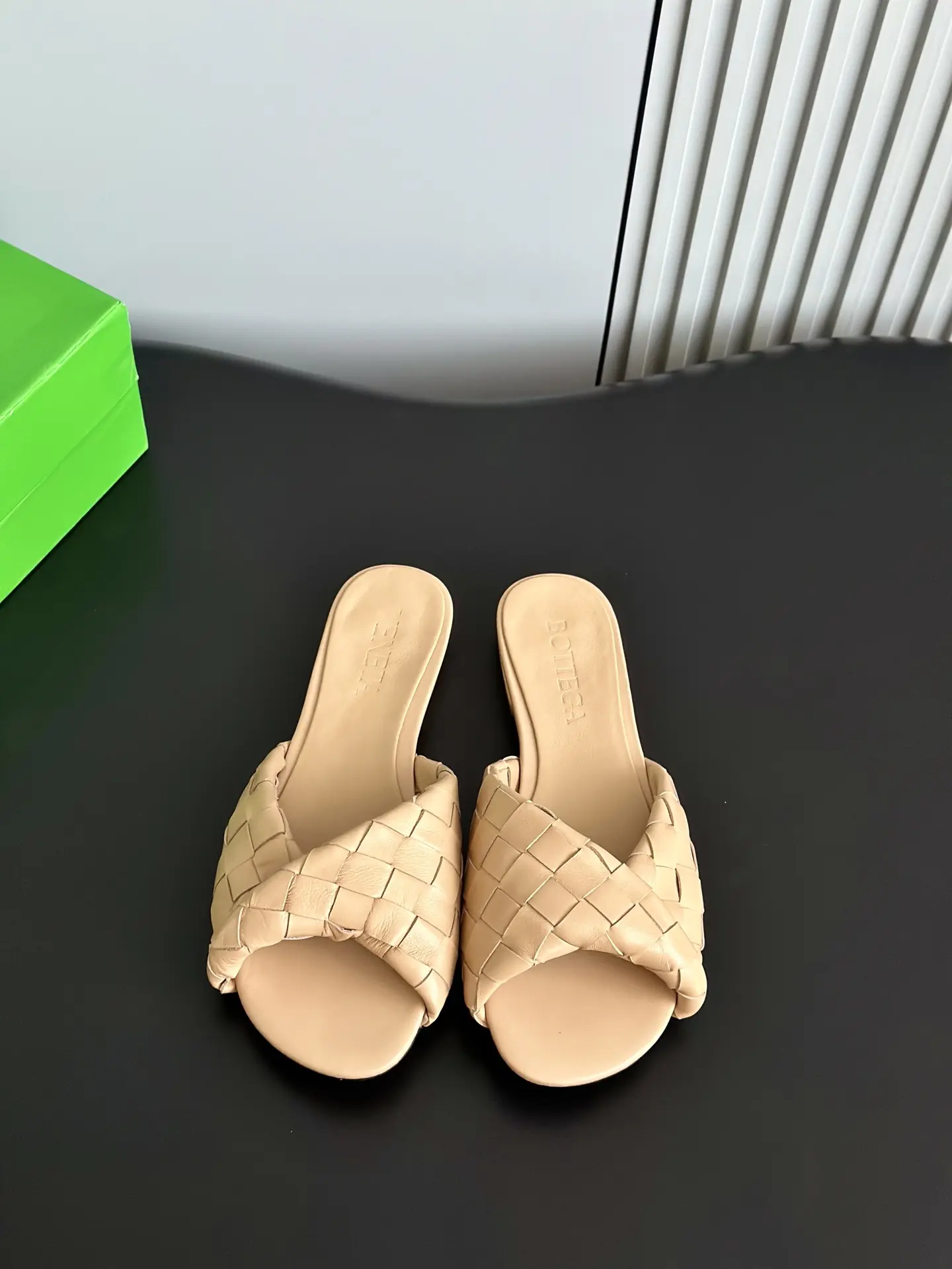 Dép Nữ Bottega Veneta